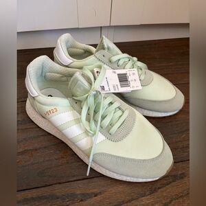 Adidas I-5923, Womens Size 9 - Mint Green Running Shoes - CQ2530 NWT